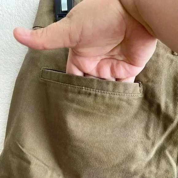 Brixton Carter Slack Shorts Tan 30 - Picture 10 of 12